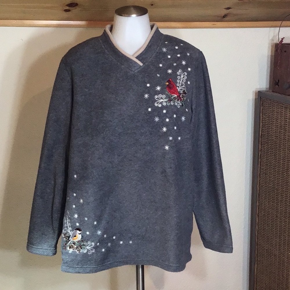 💐2/$20 Festive Croft and Barrow fleece top
